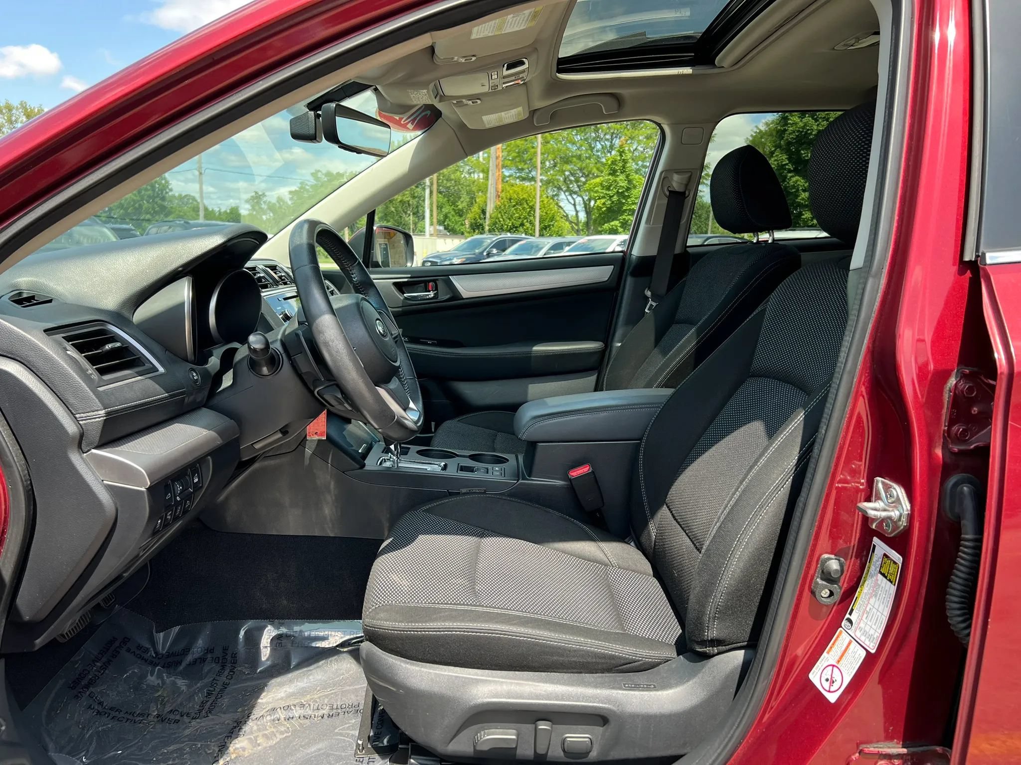 Used 2019 Subaru Outback 2.5i Premium AWD/4WD image 21