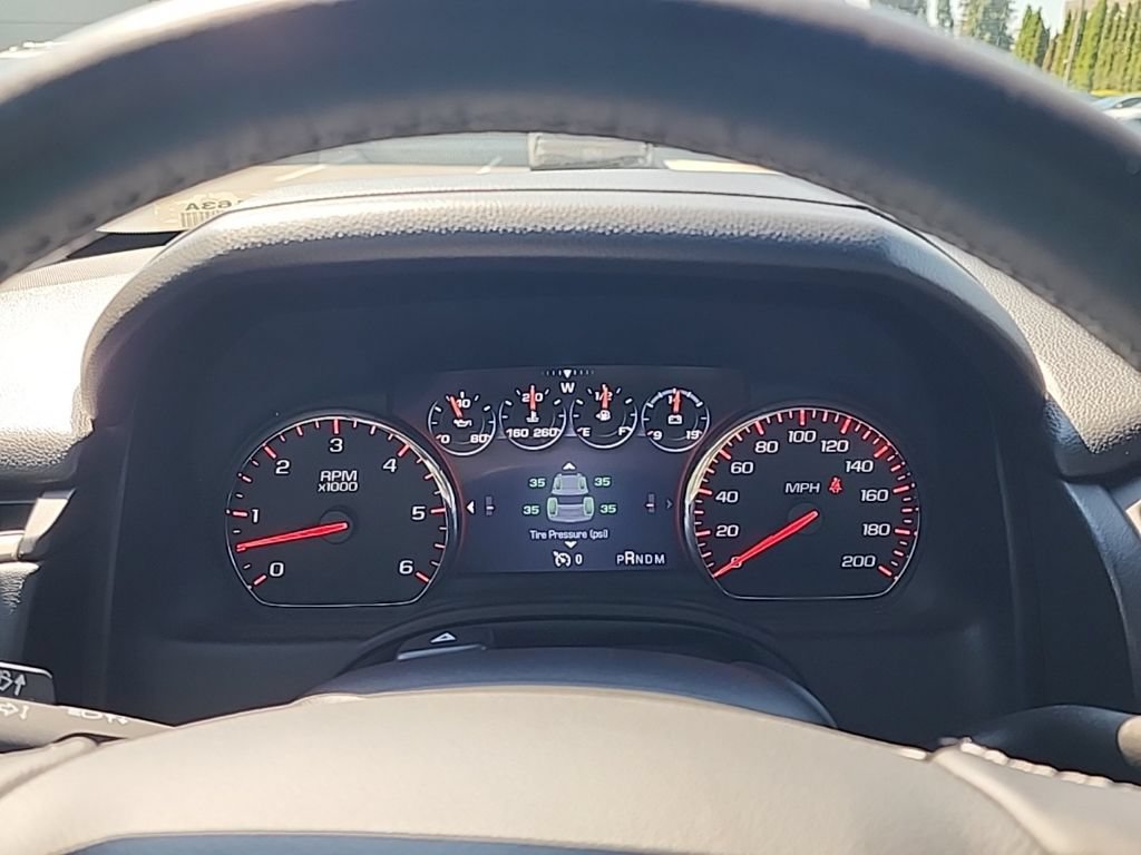 Used 2016 GMC Yukon Denali w/ Open Road Package AWD/4WD image 27