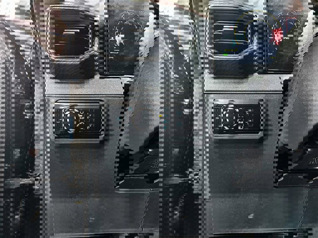 Used 2024 Ford Mustang Coupe image 14