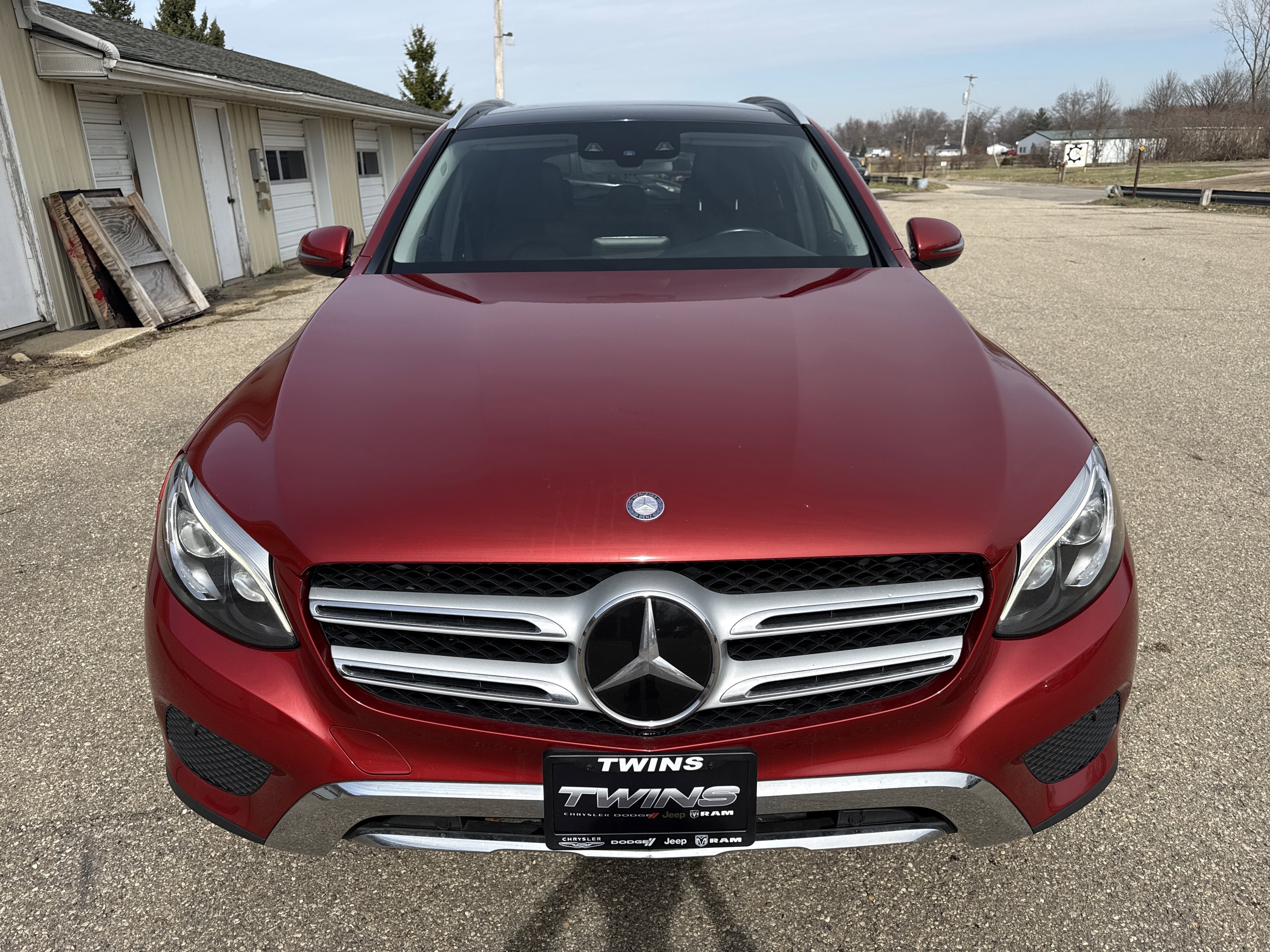 Used 2016 Mercedes-Benz GLC 300 4MATIC w/ Driver Assistance Package image 11