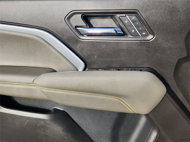 Used 2023 Chevrolet Colorado ZR2 w/ ZR2 Convenience Package III image 6