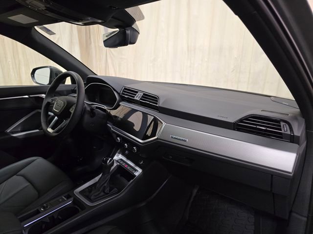 New 2025 Audi Q3 2.0T Premium w/ Convenience Plus Package image 39