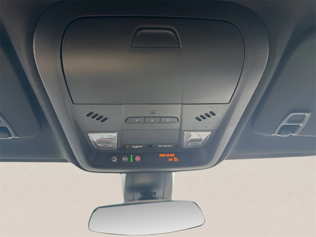 Certified 2022 Cadillac XT5 Luxury image 25