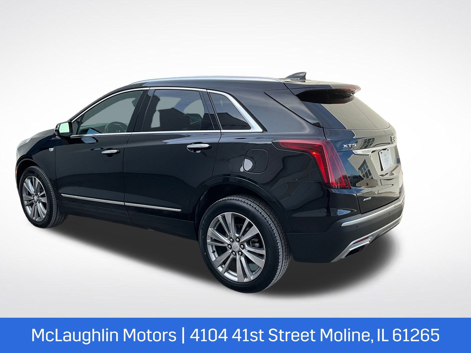 Certified 2023 Cadillac XT5 Premium Luxury w/ LPO, Floor Liner Package image 13