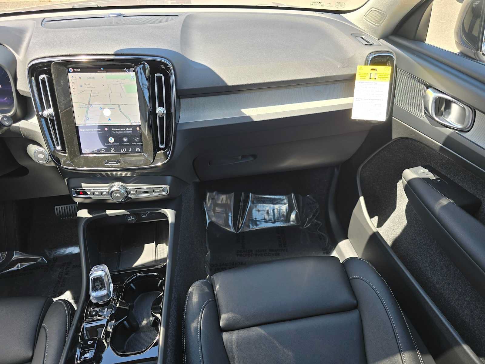 New 2026 Volvo XC40 B5 Plus w/ Protection Package Premier AWD/4WD image 18