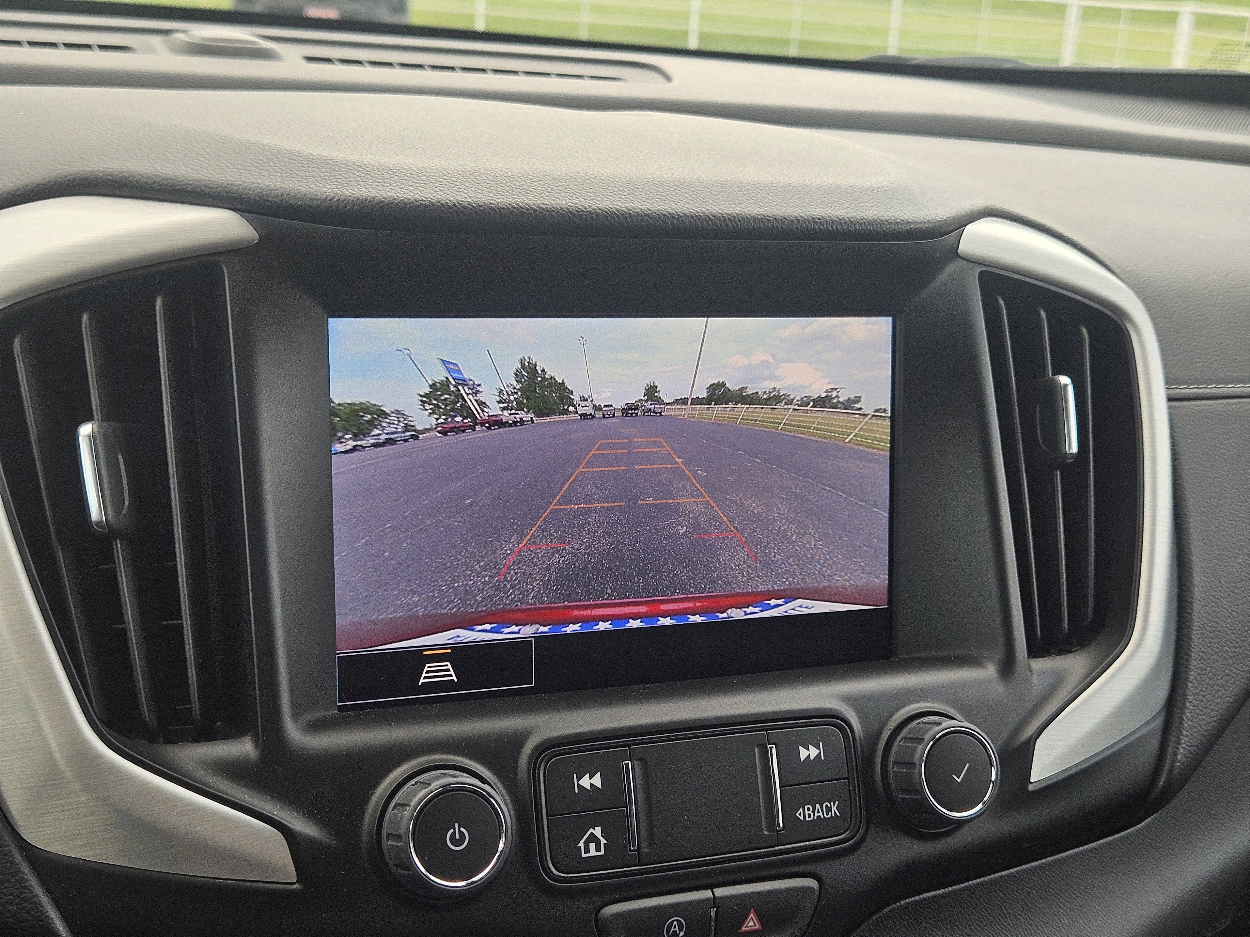 Used 2023 GMC Terrain SLT FWD image 21