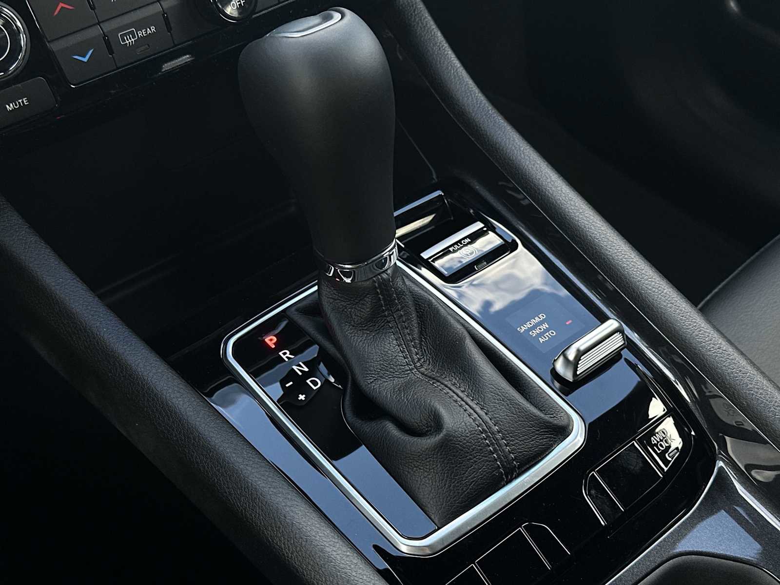 New 2026 Jeep Compass Latitude image 19