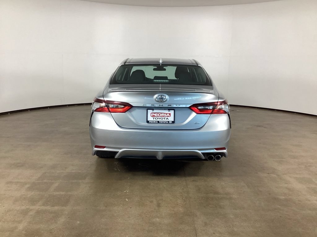 Used 2024 Toyota Camry SE FWD image 6