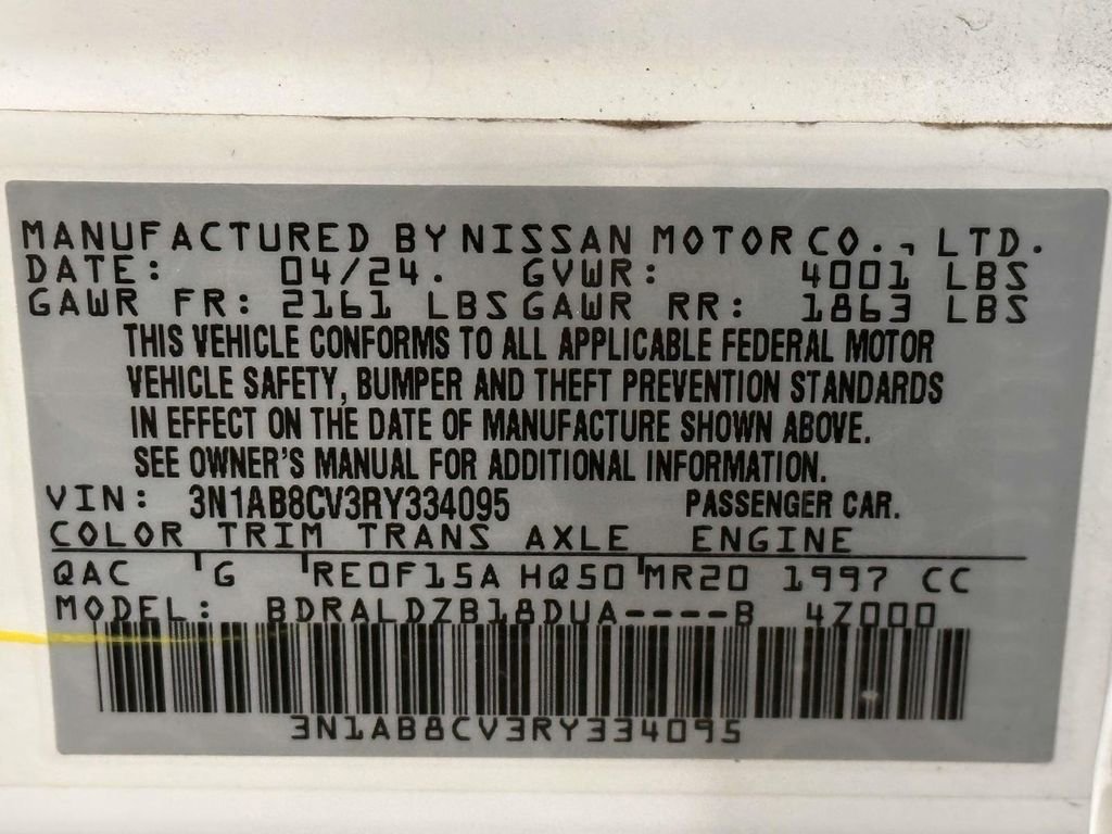 Used 2024 Nissan Sentra SV FWD image 32