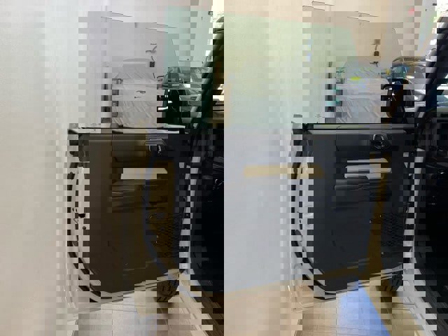 New 2025 Ford Bronco 2-Door image 8