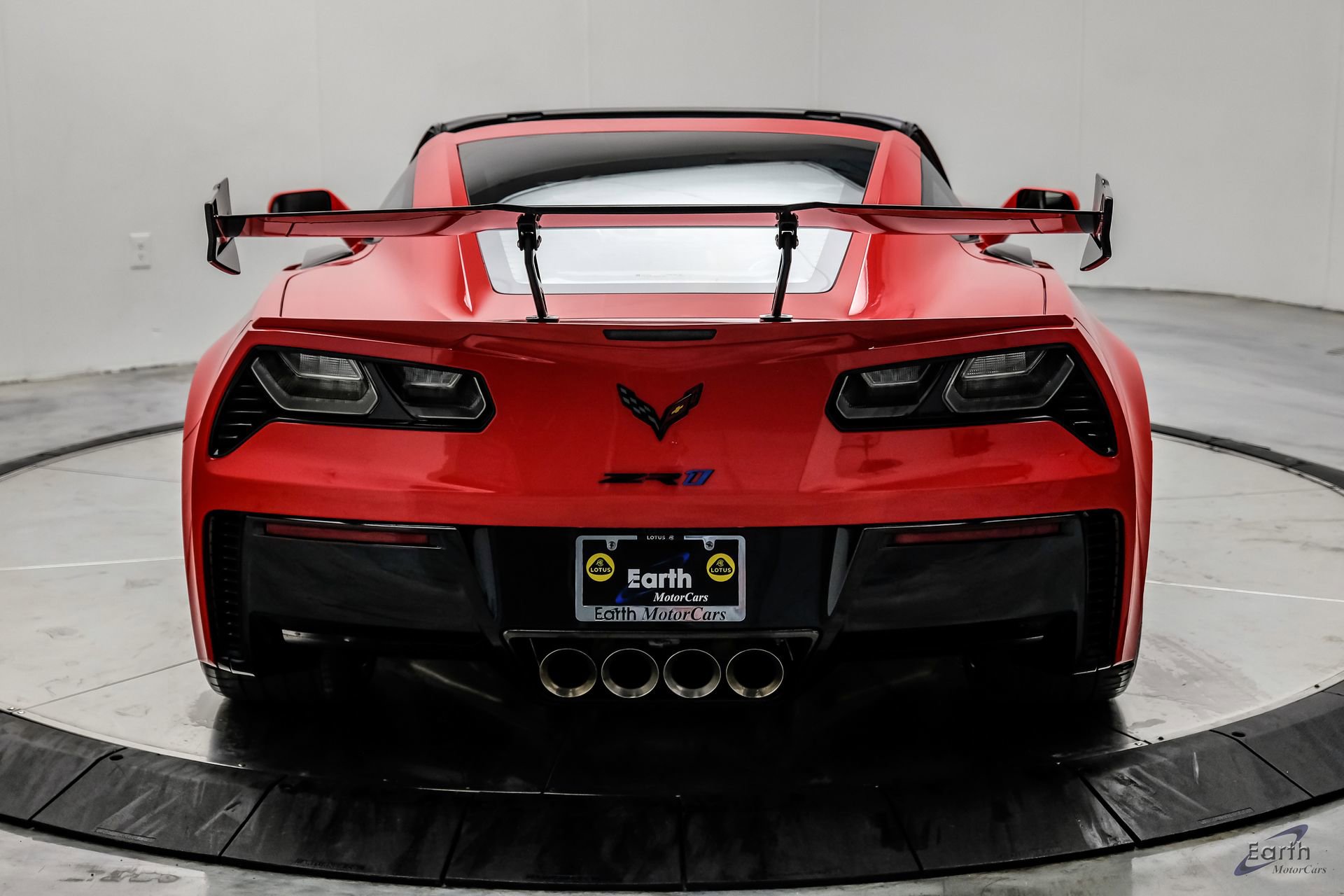 Used 2019 Chevrolet Corvette ZR1 RWD image 17