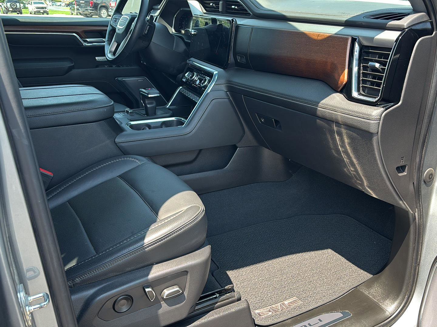 Used 2023 GMC Sierra 1500 Denali image 19