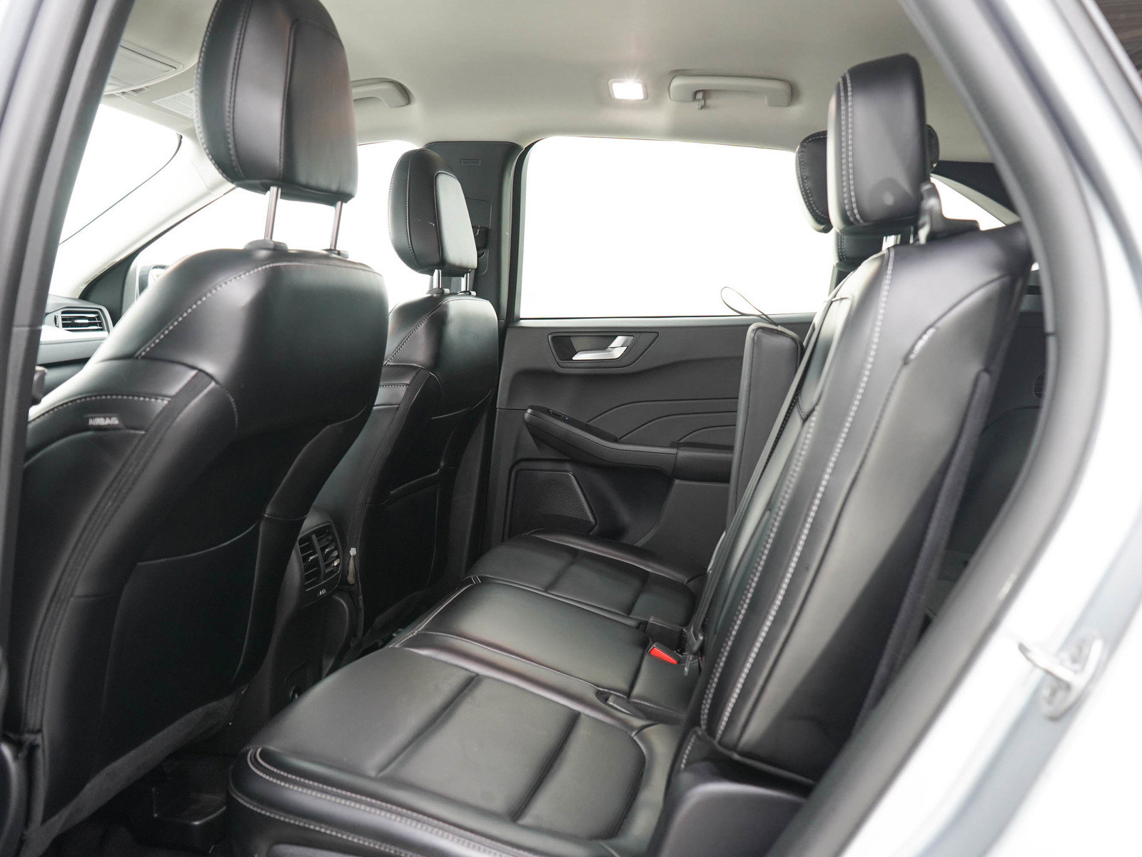 Used 2024 Ford Escape Platinum AWD/4WD image 16