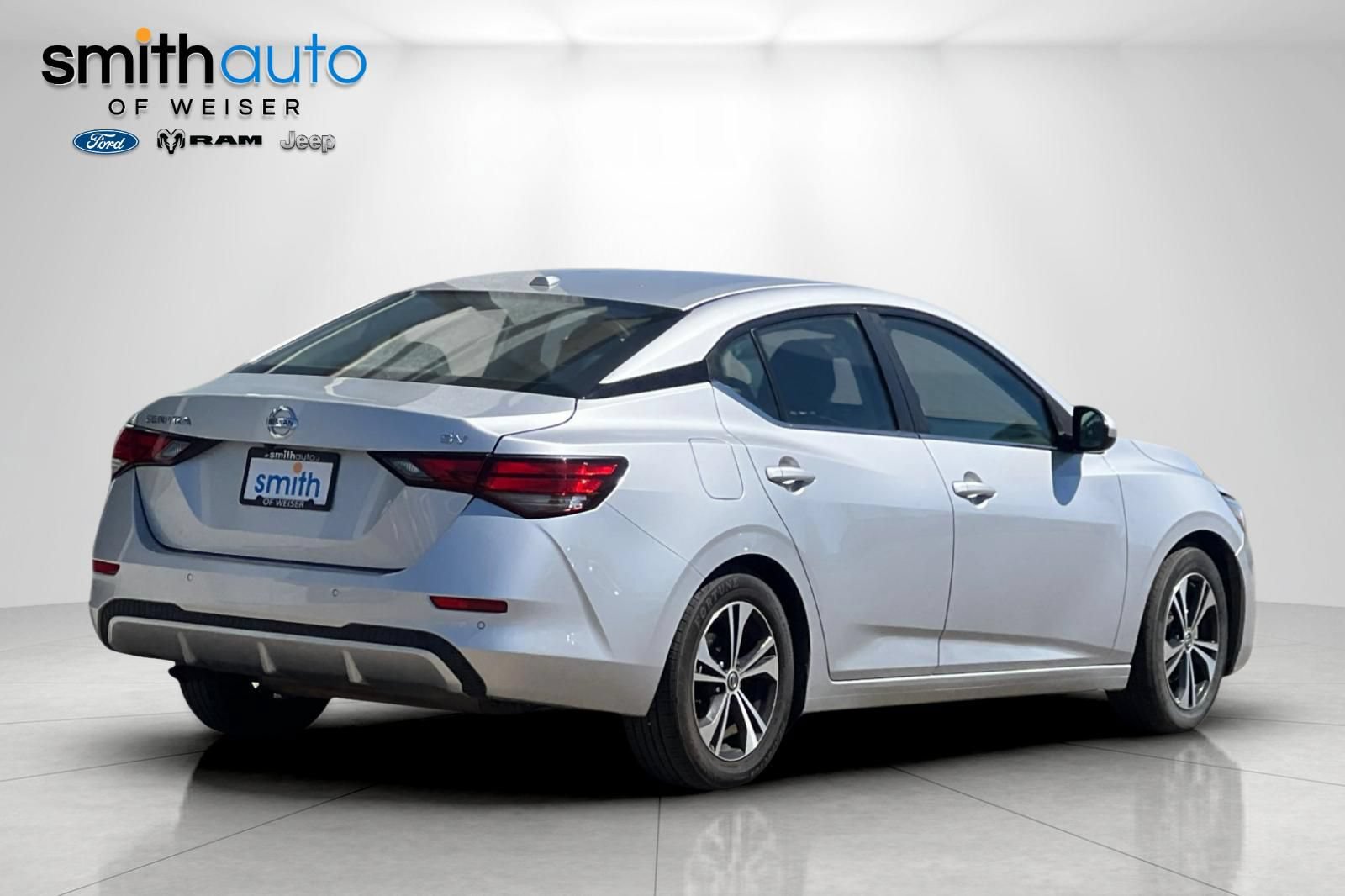 Used 2022 Nissan Sentra SV FWD image 4