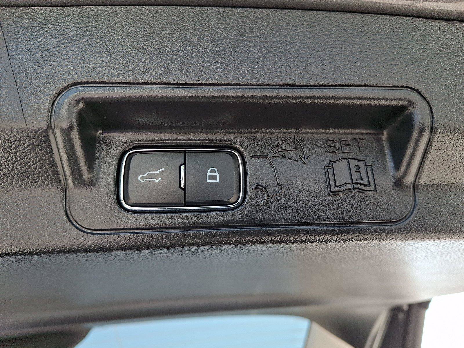 Certified 2025 Ford Explorer Active AWD/4WD image 29