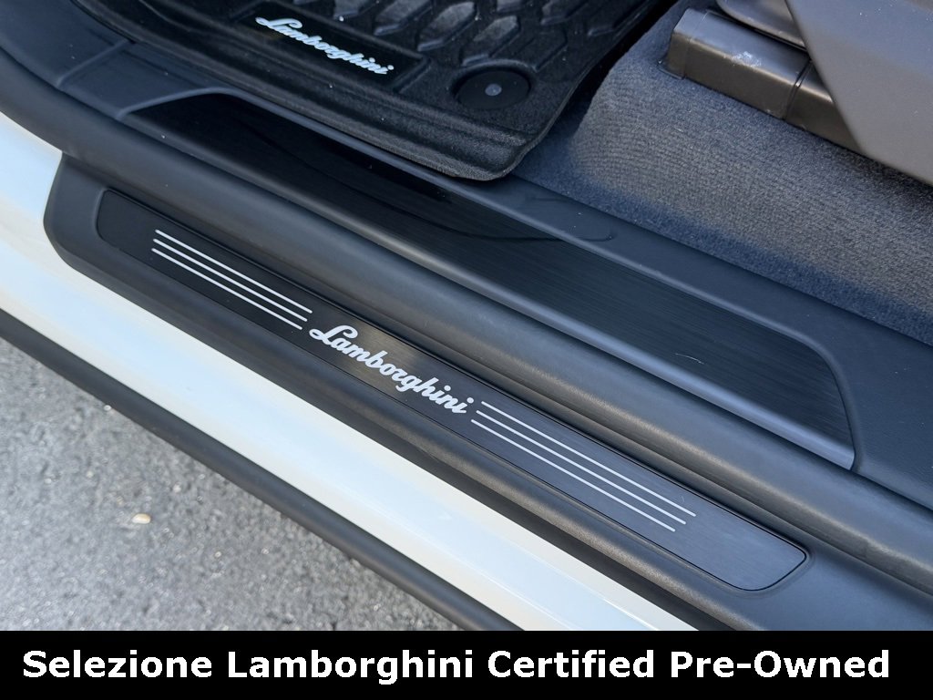 Used 2024 Lamborghini Urus S image 27