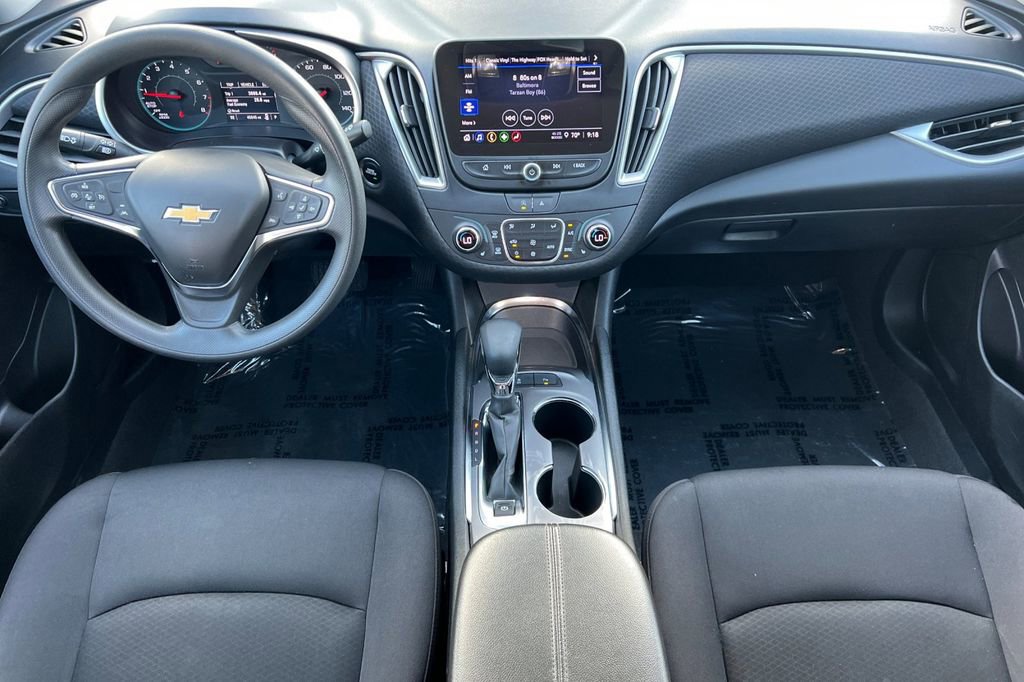 Used 2024 Chevrolet Malibu LT image 15