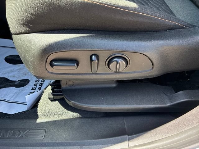 Certified 2021 Chevrolet Equinox LT FWD image 11