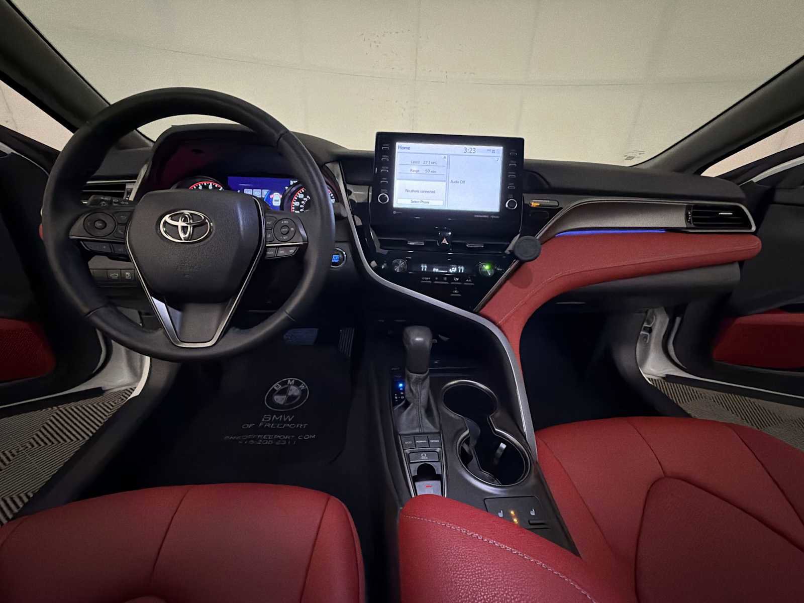 Used 2023 Toyota Camry XSE image 12