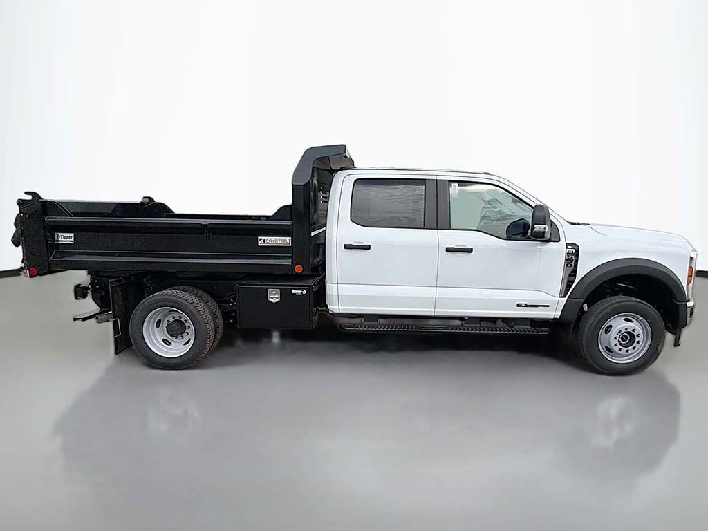 New 2026 Ford F550 4x4 Crew Cab image 11