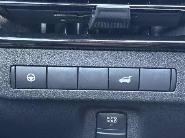Certified 2025 Nissan Murano SV AWD/4WD image 15