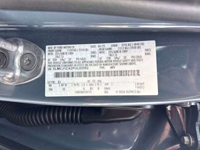 Certified 2023 Lincoln Corsair FWD image 33