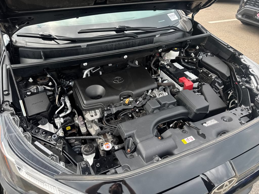 Used 2022 Toyota RAV4 XLE w/ Convenience Package AWD/4WD image 46