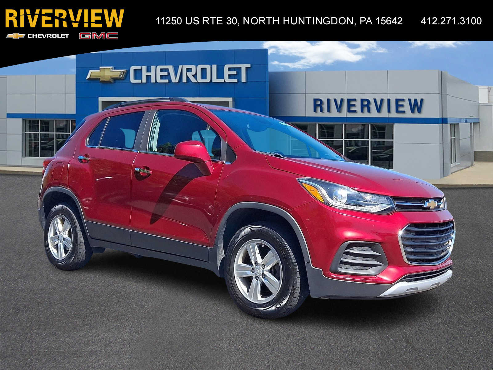 Used 2019 Chevrolet Trax LT w/ LT Convenience Package AWD/4WD image 1