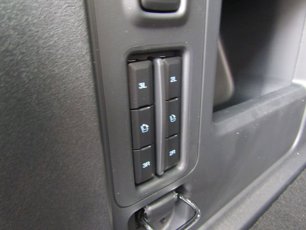 New 2025 Ford Expedition Max Platinum w/ Stealth Performance Package image 39