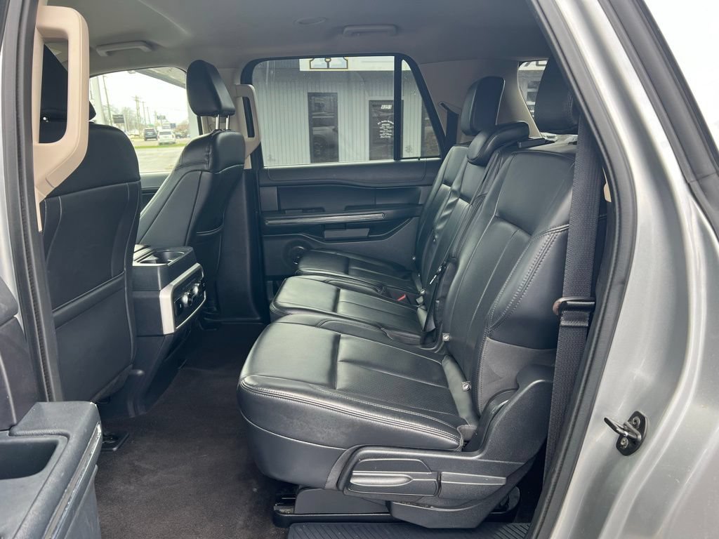 Used 2023 Ford Expedition Max XLT AWD/4WD image 12