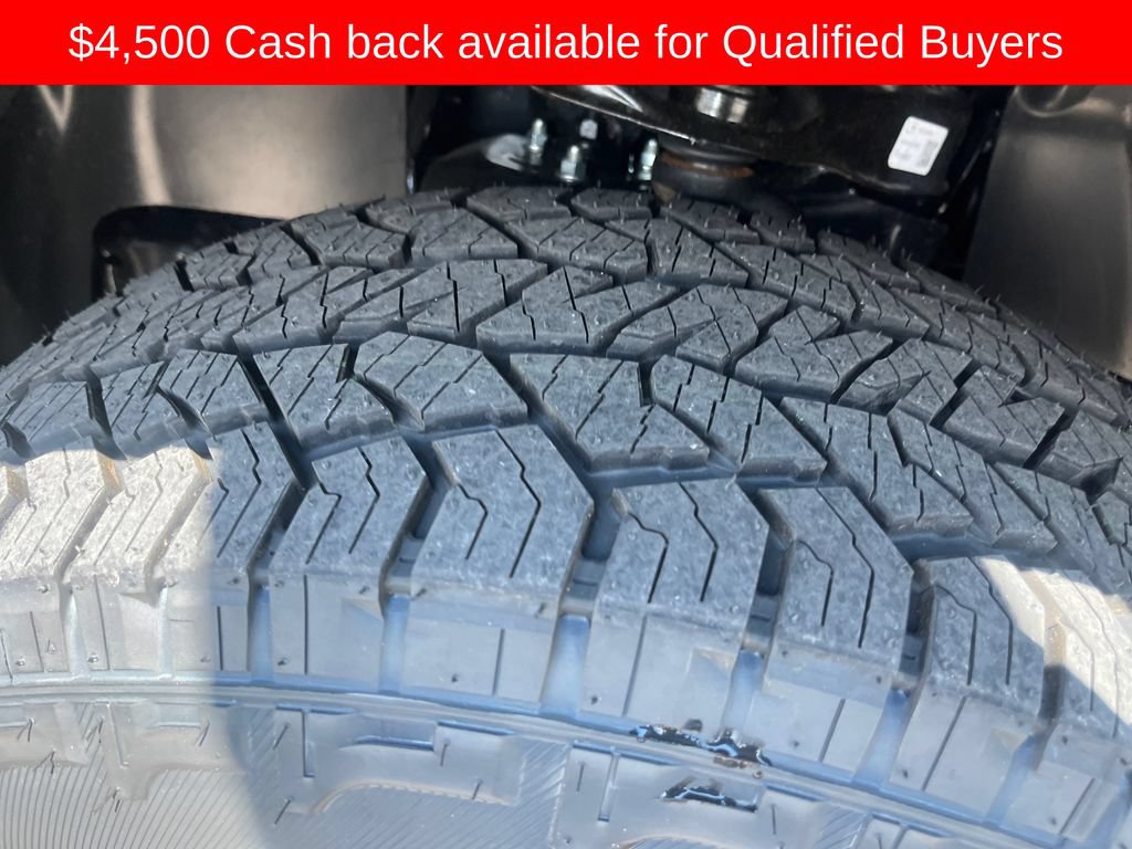 New 2026 Nissan Frontier PRO-4X w/ Tow Package AWD/4WD image 31