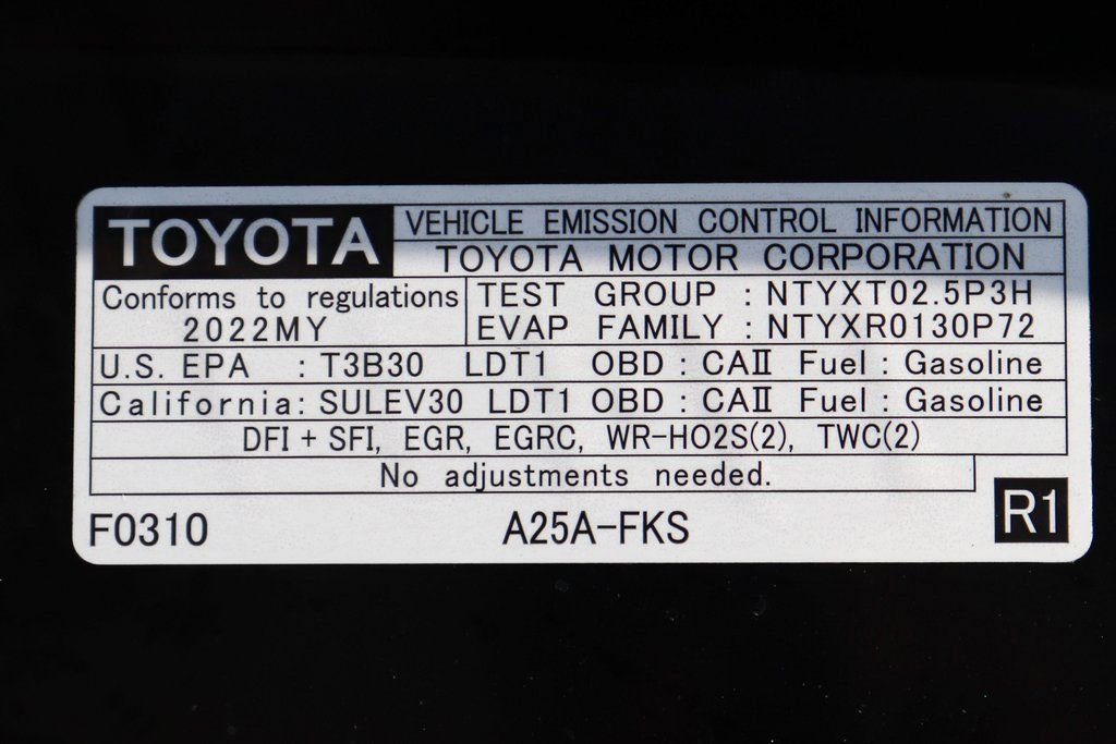 Used 2022 Toyota RAV4 XLE image 12