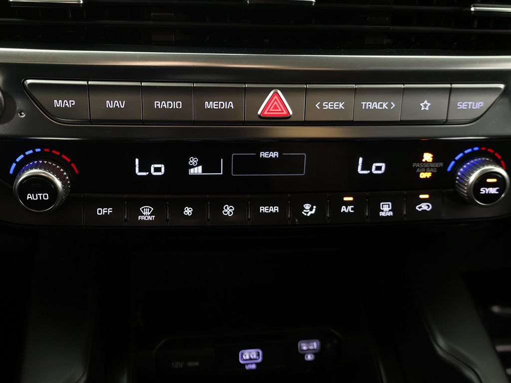 Used 2022 Kia Telluride LX FWD image 49