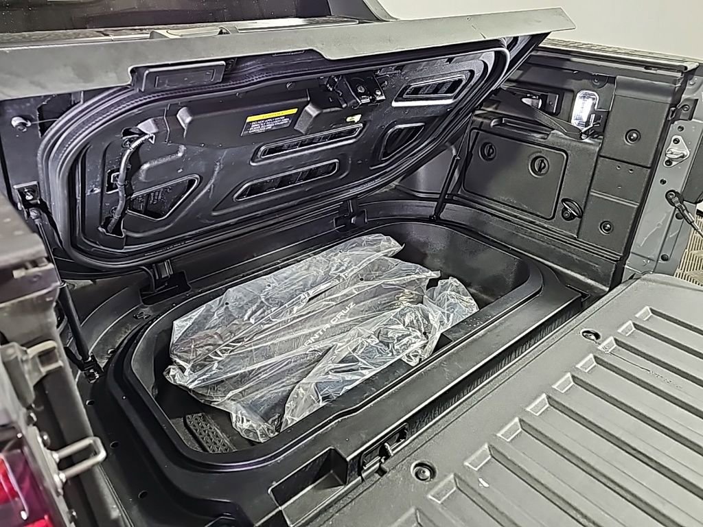 Used 2024 Hyundai Santa Cruz Night image 16