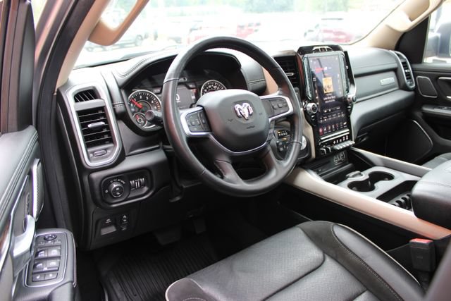 Used 2019 RAM 1500 Laramie AWD/4WD image 15