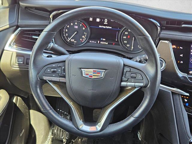 Used 2022 Cadillac XT6 Premium Luxury w/ Platinum Package image 15