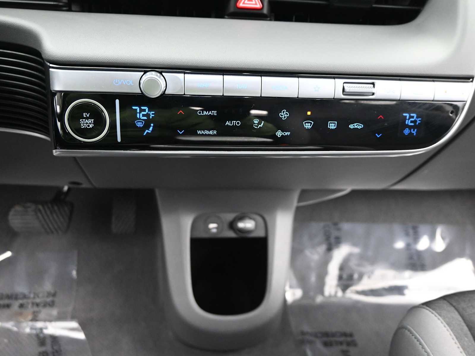 Used 2022 Hyundai Ioniq 5 SE w/ Cargo Package image 18