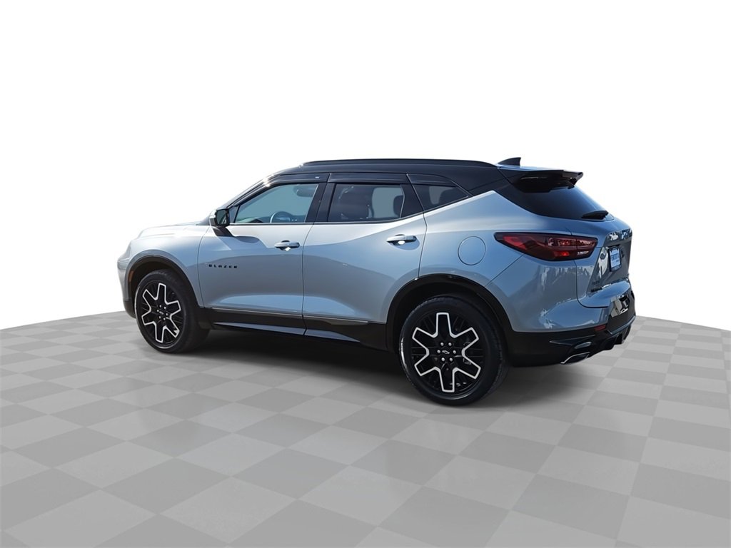 Used 2024 Chevrolet Blazer RS w/ Enhanced Convenience Package image 6