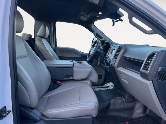 Used 2022 Ford F550 4x4 Regular Cab Super Duty image 15