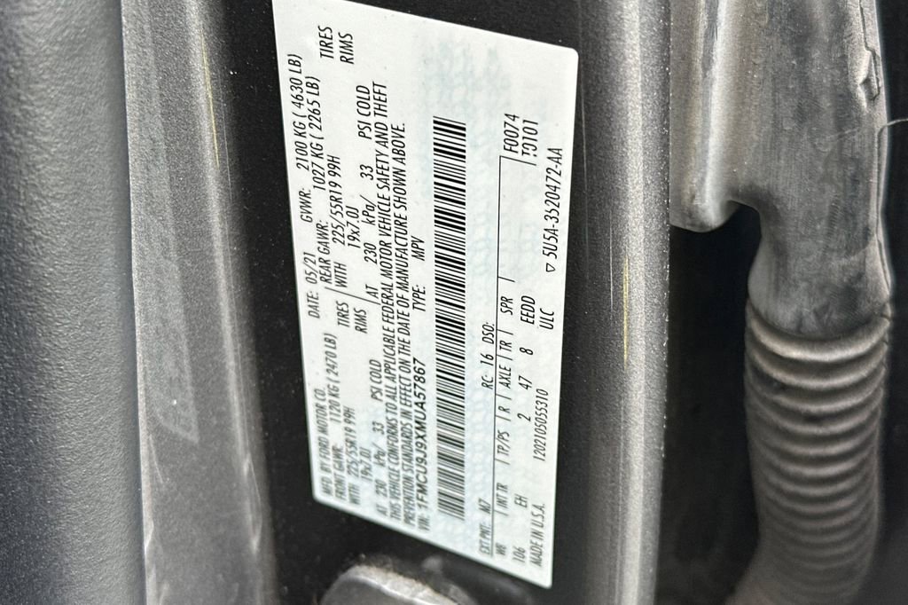 Used 2021 Ford Escape Titanium image 24