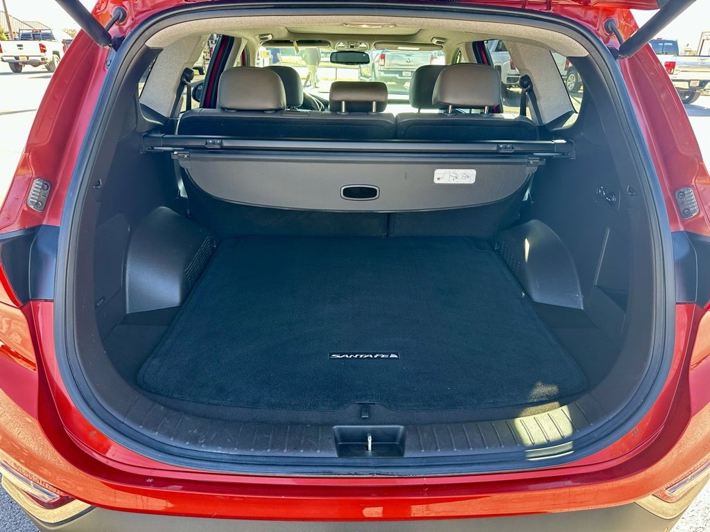 Used 2020 Hyundai Santa Fe Limited w/ Cargo Package image 5