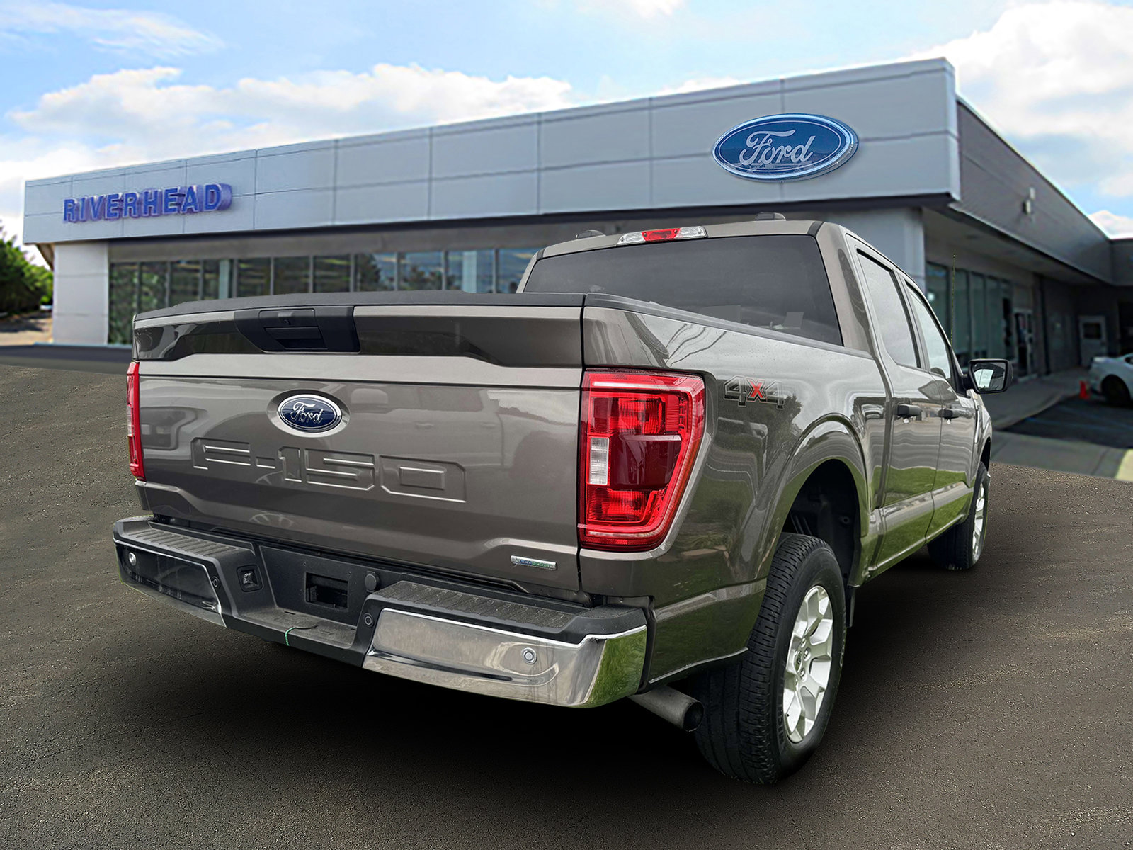 Used 2023 Ford F150 XLT image 5