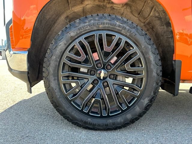Used 2019 Chevrolet Silverado 1500 LT w/ All-Star Edition AWD/4WD image 13