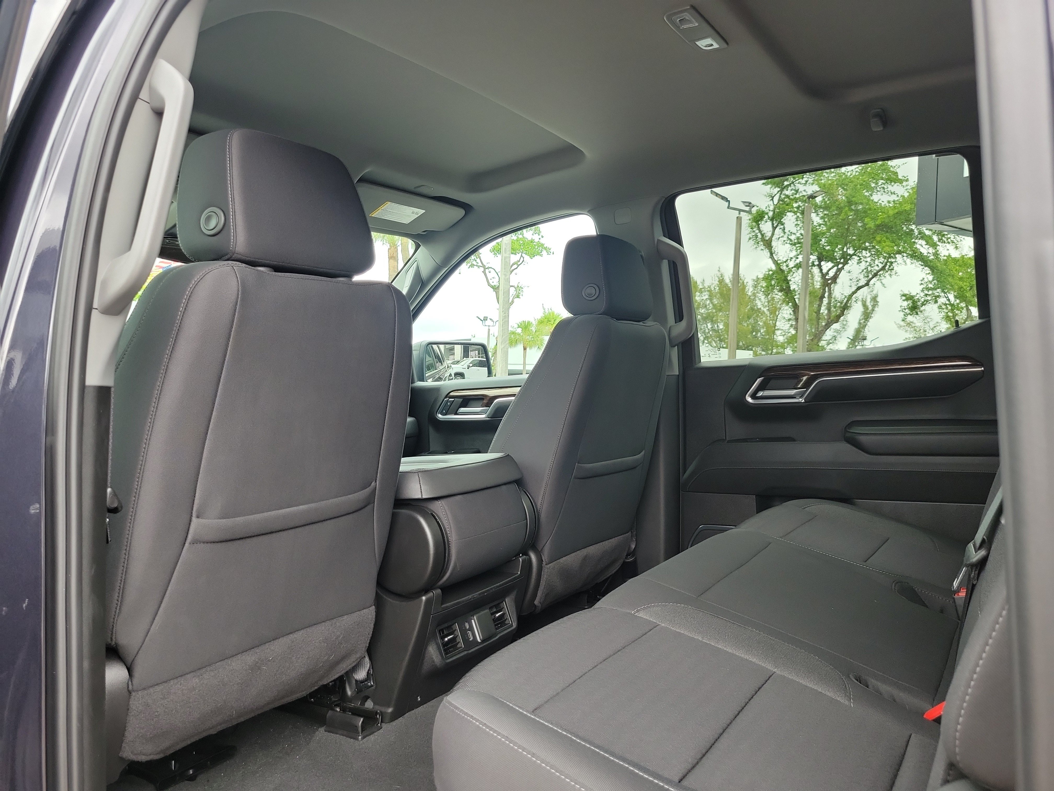 Used 2024 GMC Sierra 1500 Elevation AWD/4WD image 15