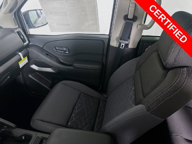 Certified 2025 Nissan Frontier SV RWD image 22