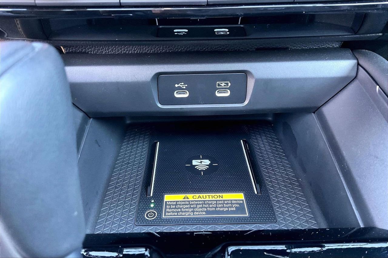 Used 2024 Honda Accord Touring image 19