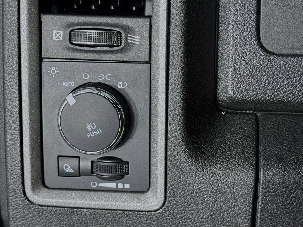 Used 2022 RAM 1500 Express w/ Express Value Package RWD image 15