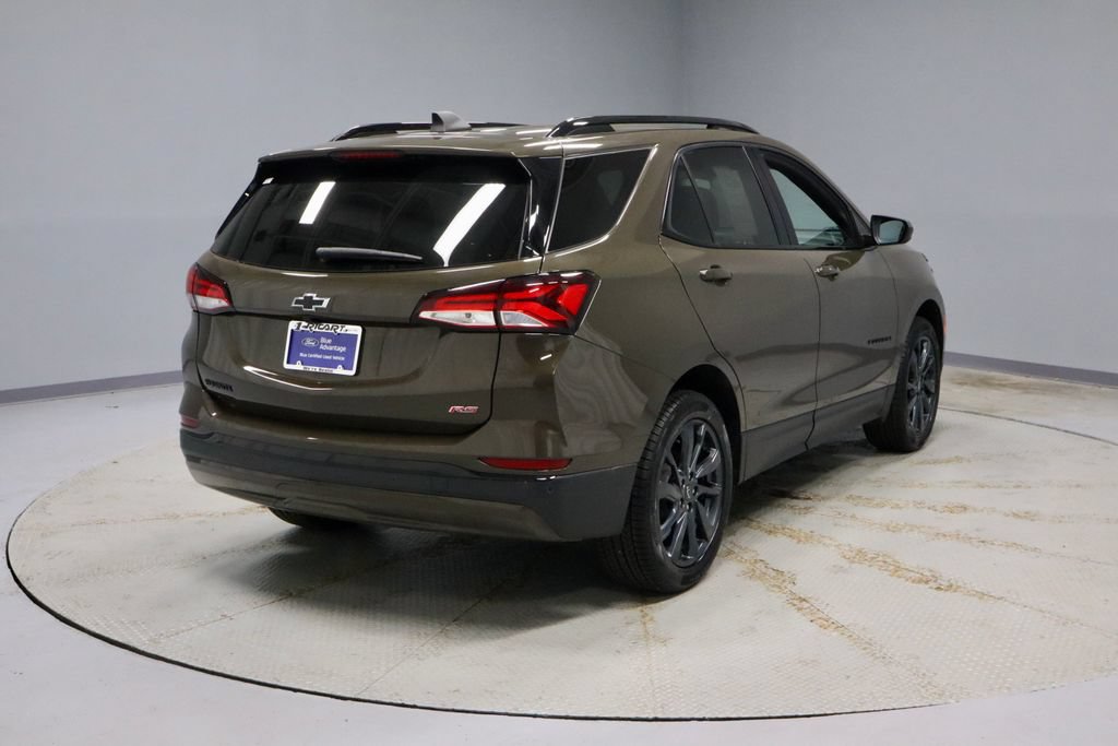 Used 2024 Chevrolet Equinox RS FWD image 11
