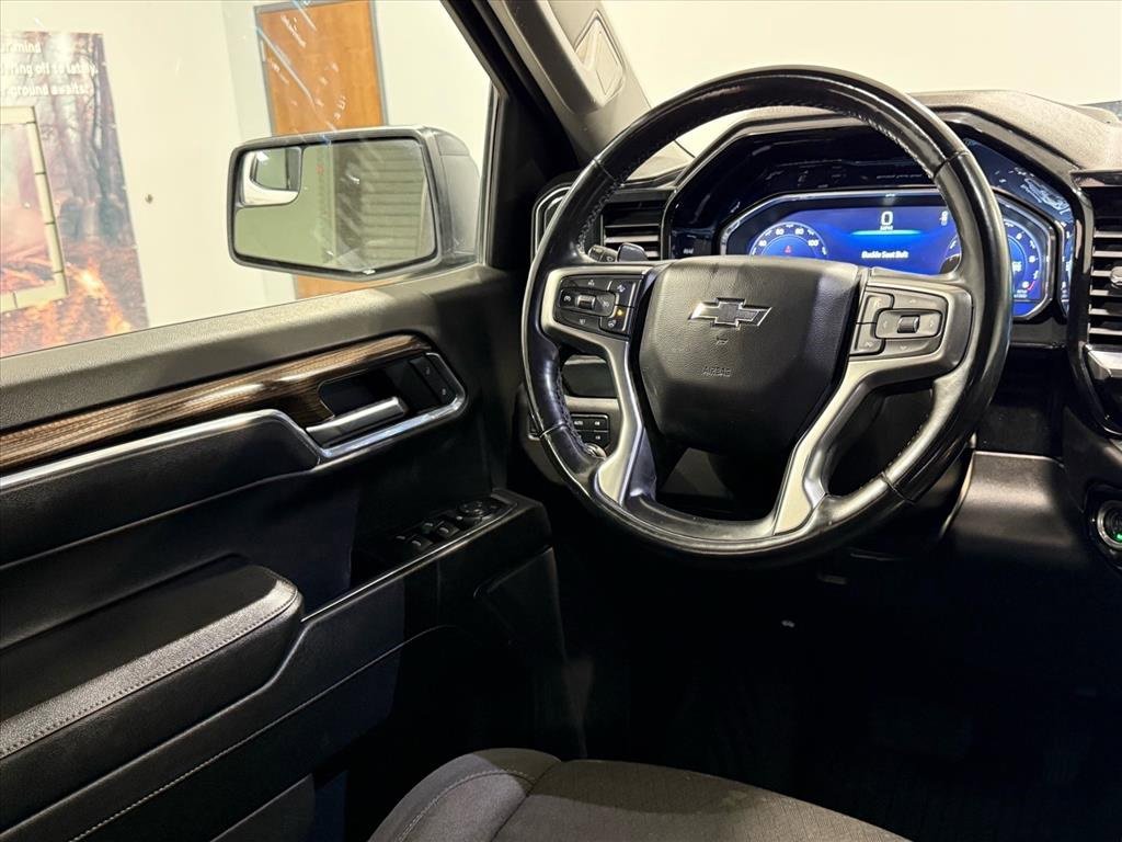 Used 2023 Chevrolet Silverado 1500 LT Trail Boss w/ Protection Package image 11