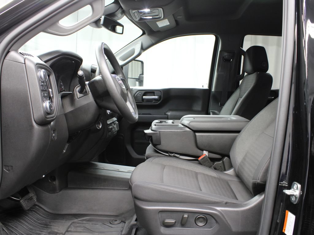 Used 2026 GMC Sierra 1500 Pro w/ Graphite Edition AWD/4WD image 15